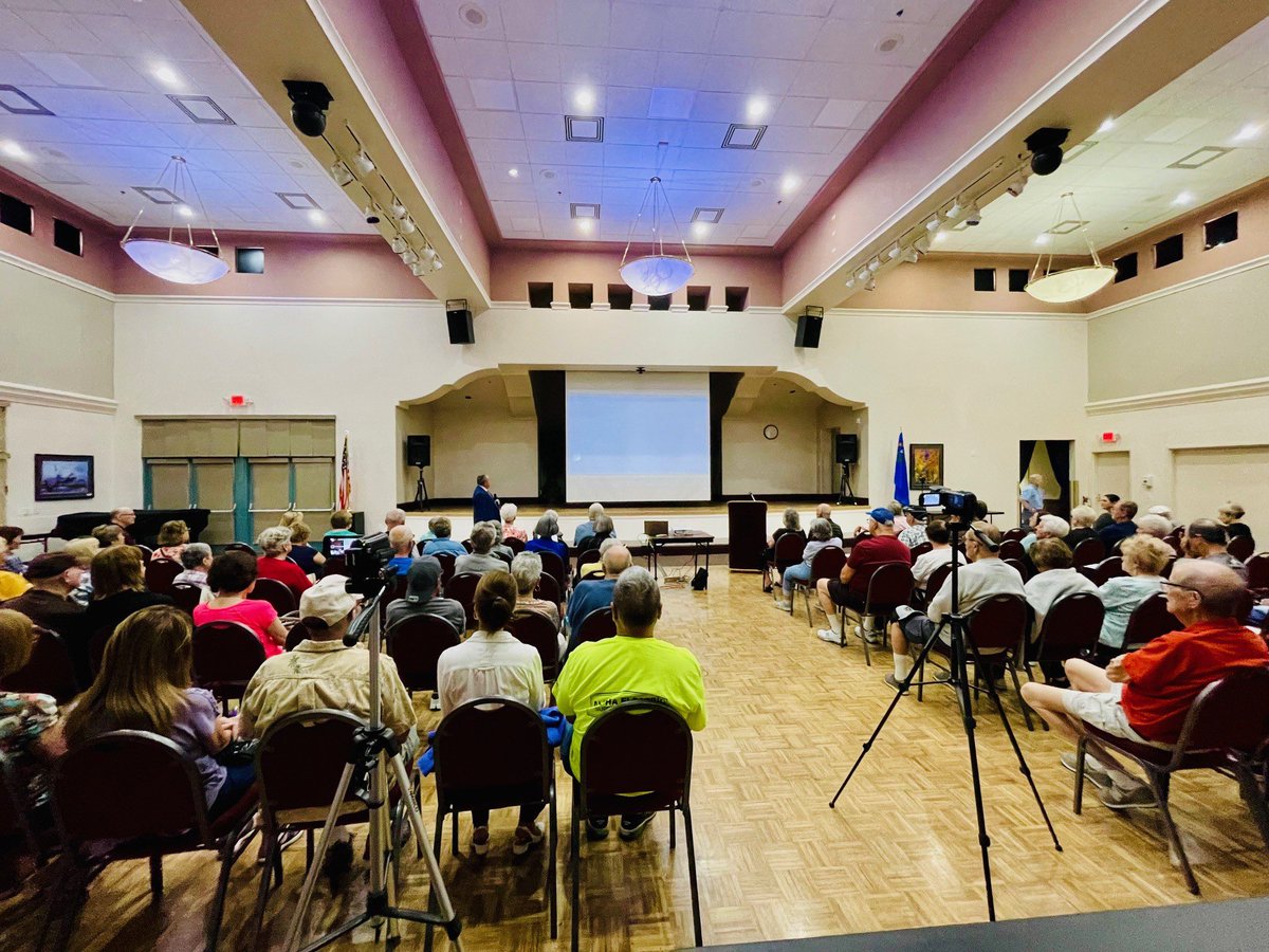 NVSOS's tweet photo. The best fraud prevention is education - the @NVSecurities team visited Sun City in Summerlin to share red flags to look for when investing money, how to avoid getting scammed and how to report fraud if it does happen.  
Learn more: https://t.co/COTcvjwVc0 https://t.co/ygpiWFhvQF