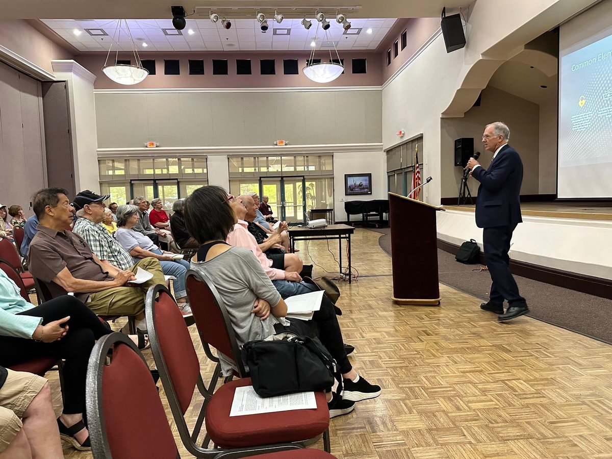 The best fraud prevention is education - the @NVSecurities team visited Sun City in Summerlin to share red flags to look for when investing money, how to avoid getting scammed and how to report fraud if it does happen.   Learn more: nvsos.gov/sos/investor-i…