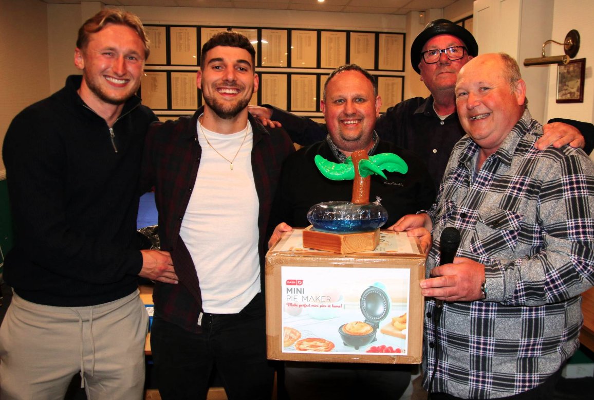 Clevedon Town Football Club tweet media