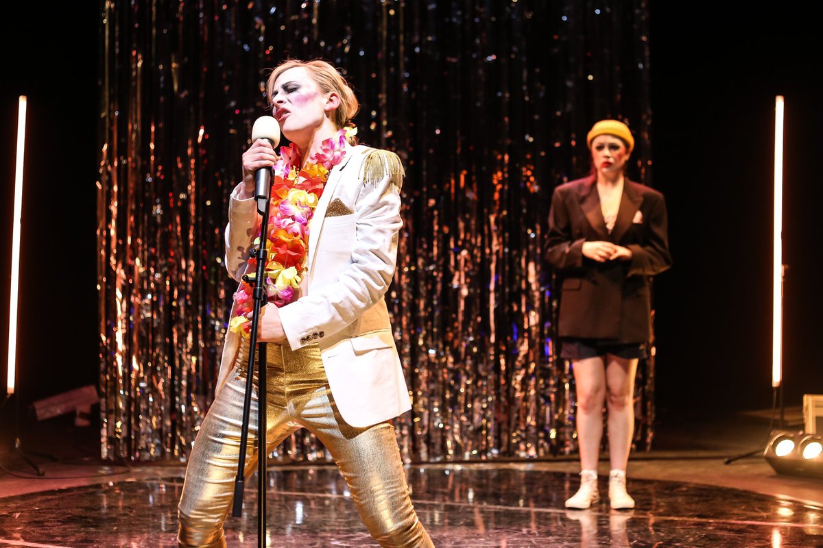 Musical Theatre Review (@musicaltheatrer) on Twitter photo ‘This is a funny show full of excellent singing that will make you think & tap your toes while you do so’
★ ★ ★ ★ for Polly (The Heartbreak Opera) at the <a href="/ThePleasance/">Pleasance</a> & Touring <a href="/mrhmltn/">Marie Hamilton</a> <a href="/tinylittlefangs/">Sharp Teeth Theatre</a> <a href="/_Effie_Gray_/">Effie Gray</a>
musicaltheatrereview.com/polly-the-hear… ‘This is a funny show full of excellent singing that will make you think & tap your toes while you do so’
★ ★ ★ ★ for Polly (The Heartbreak Opera) at the <a href="/ThePleasance/">Pleasance</a> & Touring <a href="/mrhmltn/">Marie Hamilton</a> <a href="/tinylittlefangs/">Sharp Teeth Theatre</a> <a href="/_Effie_Gray_/">Effie Gray</a>
musicaltheatrereview.com/polly-the-hear…