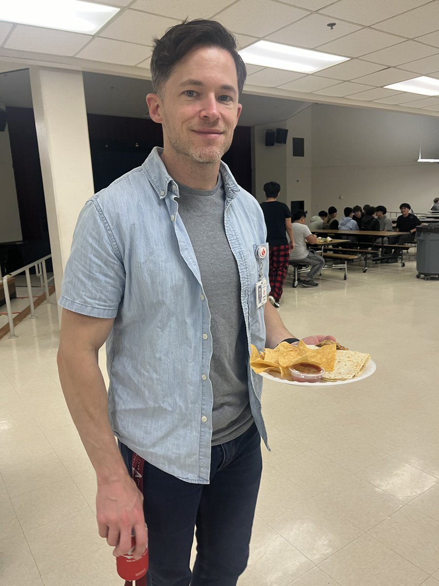 #taw Day5: #dillasquesadillas! Teachers are having a quesadilla day!!!! #TeacherAppreciationWeek #vineswildcats