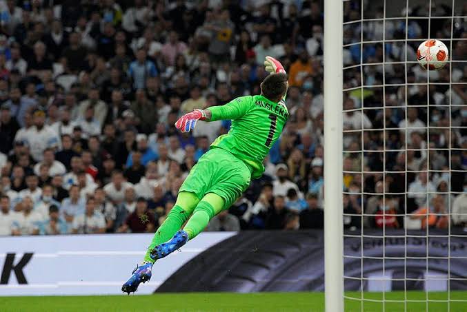 Bu sezon Fernando Muslera'nın yaptığı kritik kurtarışlar (FLOOD)