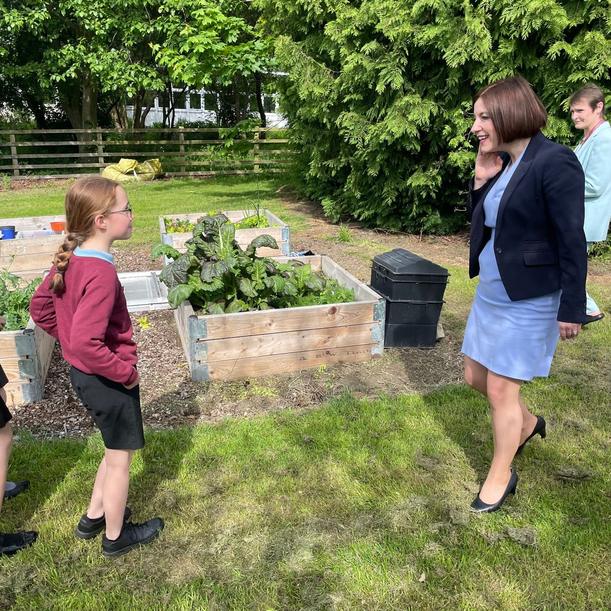 After years of stagnation under the Tories, Labour will deliver a broader, richer, future-facing curriculum. Our Review will ensure young people leave education ready for work, ready for life. Brilliant to see the work of @CorbridgeMiddle in action.