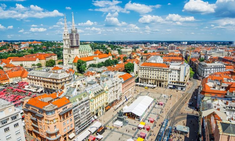 Zagreb Sees 11.4% Year-on-Year Rise in Average Monthly Net Salary buff.ly/3wFuaBX