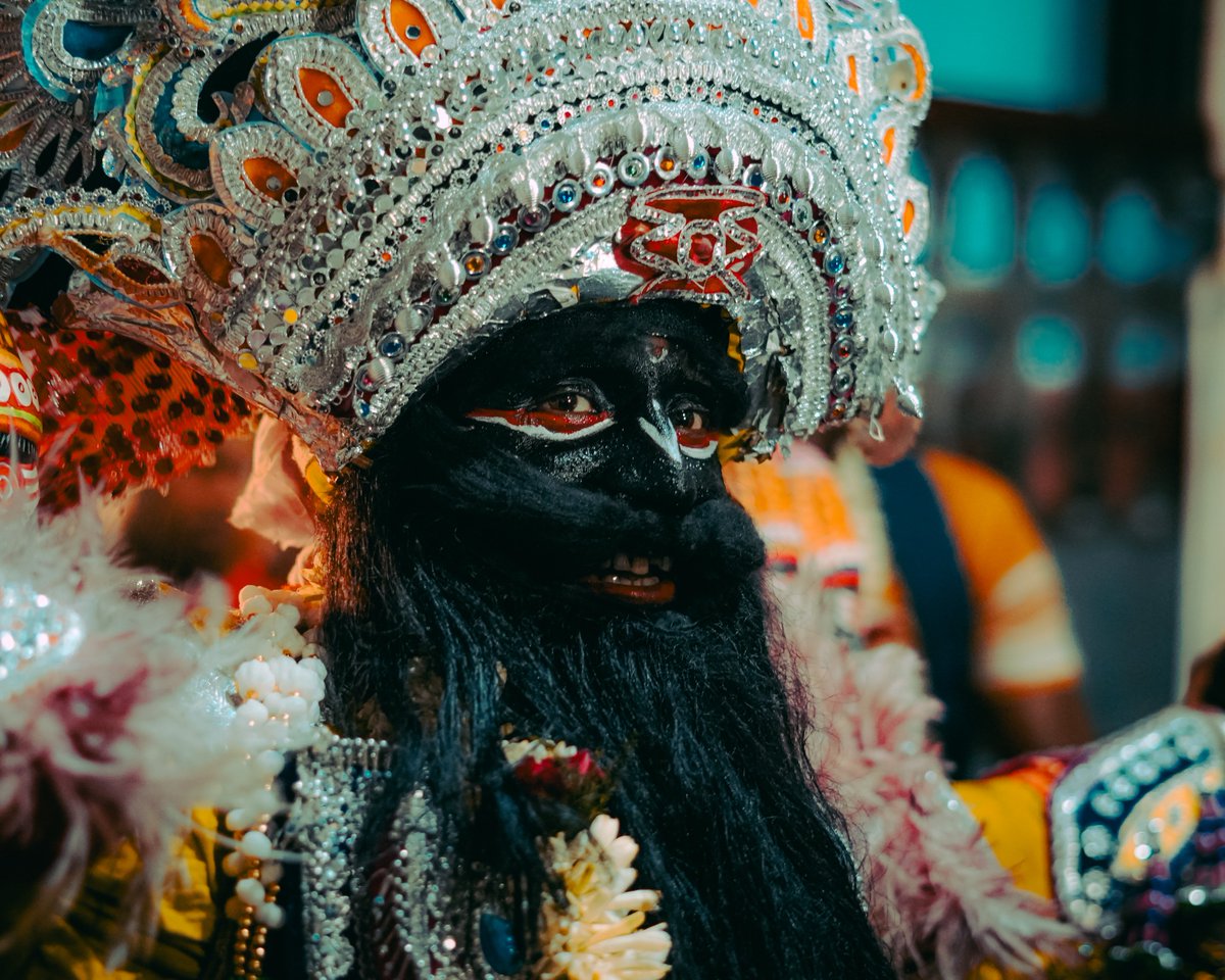 Captivated by the grandeur of Ravana at Bali Sahi's Sahi Jata .
.
.
.
#Odisha #puri #sahijata 
<a href="/odisha_tourism/">Odisha Tourism</a> <a href="/incredibleindia/">Incredible!ndia</a> <a href="/MinOfCultureGoI/">Ministry of Culture</a> <a href="/tourismgoi/">Ministry of Tourism</a> <a href="/NatGeoPhotos/">Nat Geo Photography</a>