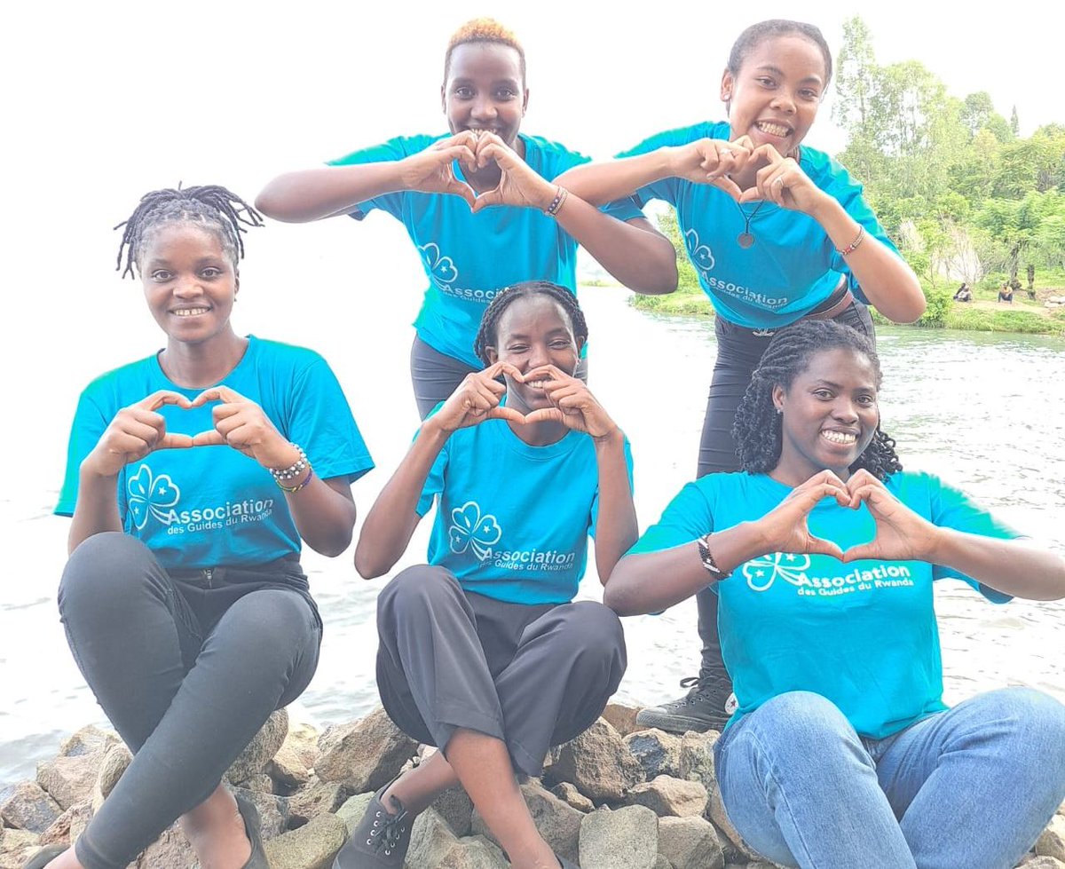 Blessmore Chikwakwa & her #colleagues from @WAGGGSworld @guidesrwanda struck the #IWD2024 #InspireInclusion pose & said : 'Here's to all women, may we be strong & unapologetic in all we do' 👏🏿 #IWD #WomensDay #InternationalWomensDay #GirlGuiding #WAGGGS #IWDgiving #IWDfundraising
