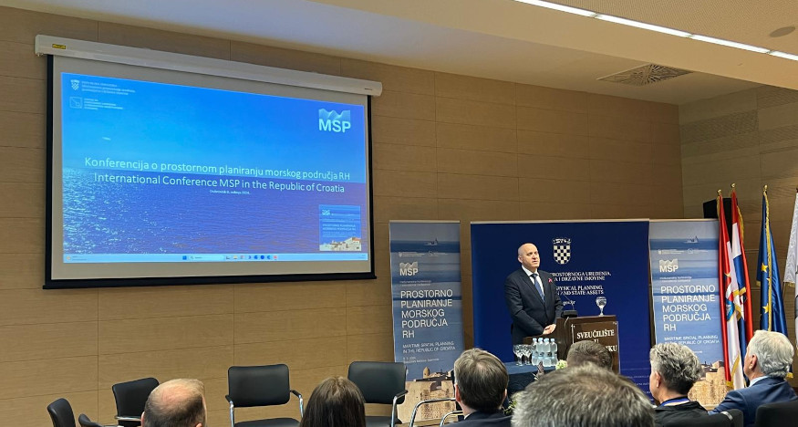 🌊 Regional agency DUNEA RDA, our project partner, presented at The Conference on Spatial Planning of the Maritime Area of the Republic of Croatia, May 8th, 2024. 
👉 They showcased projects combating marine litter, including #SeaClear and #SeaClear2.0.  @eumissionocean