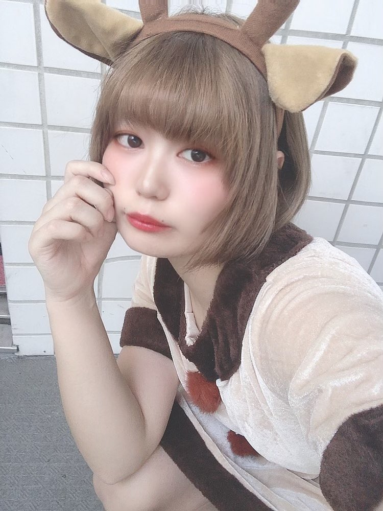 Alice__5476's tweet photo. 元メイドさん♡♡

#メイドの日 
#いいねください
#1mmでもいいなと思ったらいいね
#いいねした人全員フォローする
#気になったらフォロー
#フォロワー募集中
#フォロワー増やしたい
#美男美女と繋がりたい
#自撮り界隈
#自撮り界隈の人と繋がりたい
#雰囲気好きな人いいね
#自発ください https://t.co/zhZpbu5yhF