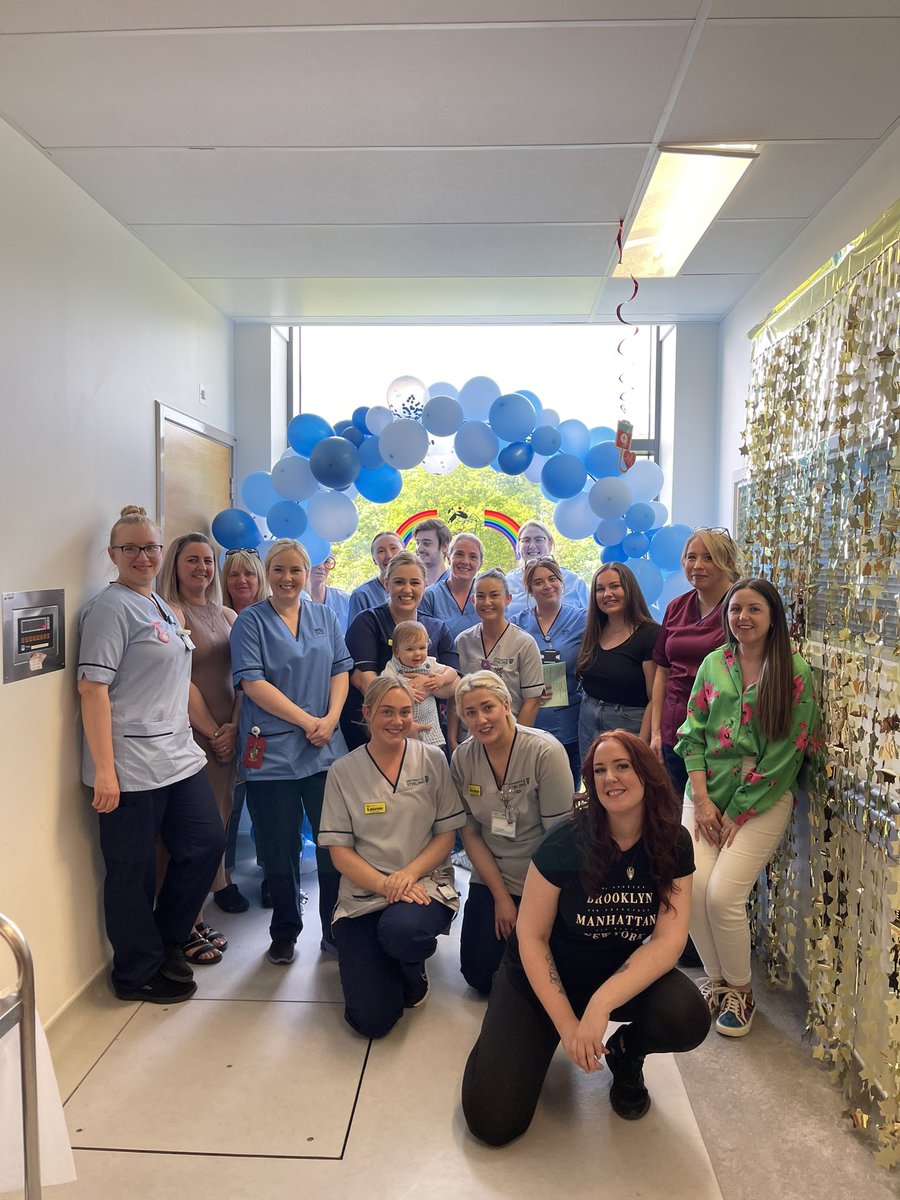 @DrDavid_watson @Dodd68Fra our wonderful ortho team celebrating #Internationalnursesday24 @NHSForthValley