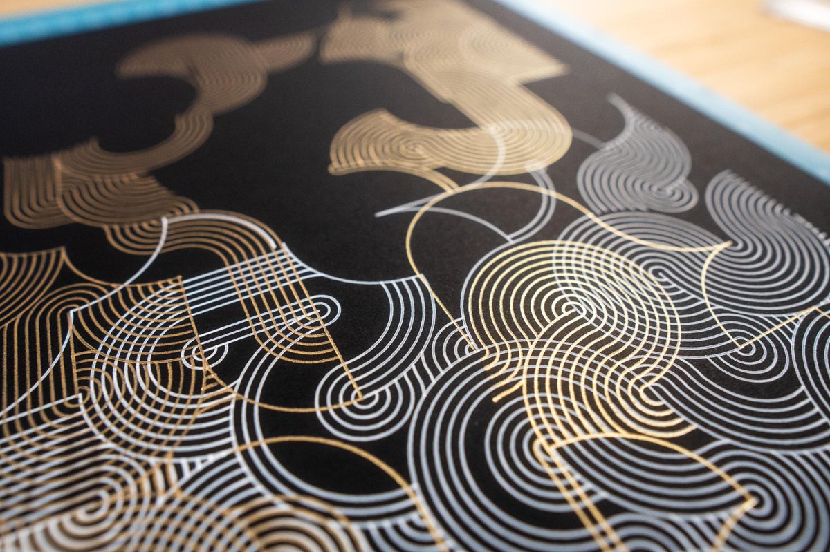 🤖 Delving into the capabilities of the Cricut Drawing Machine with white and gold ink. A perfect blend of technology and artistry. #plottertwitter /via Normal Kitty 😺