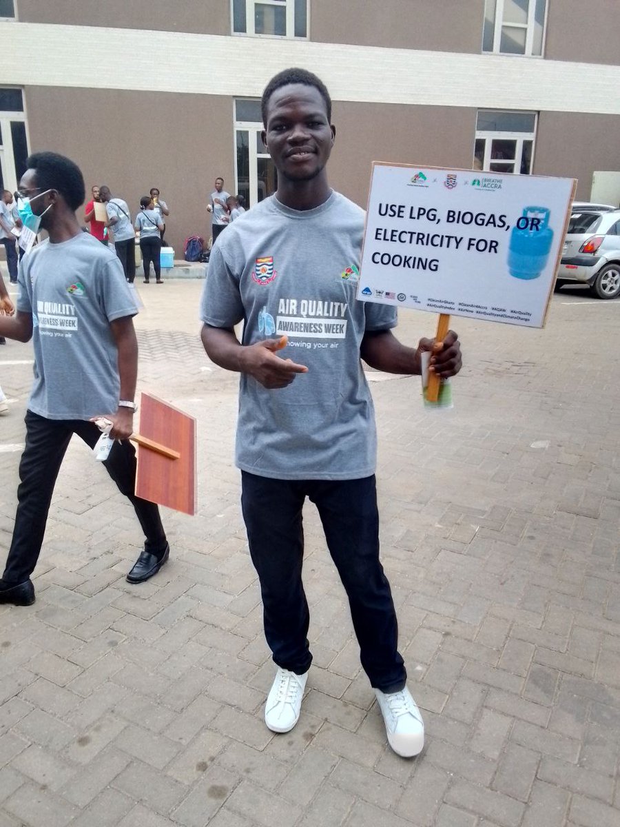 Williams Mpoadan Ogaja (@mpoadan61001) on Twitter photo #AQAW2024 volunteering the campaign with @GhAir,<a href="/kofiamegah/">Kofi Amegah</a> to ensure Accra breathes right #AQAW2024 volunteering the campaign with @GhAir,<a href="/kofiamegah/">Kofi Amegah</a> to ensure Accra breathes right