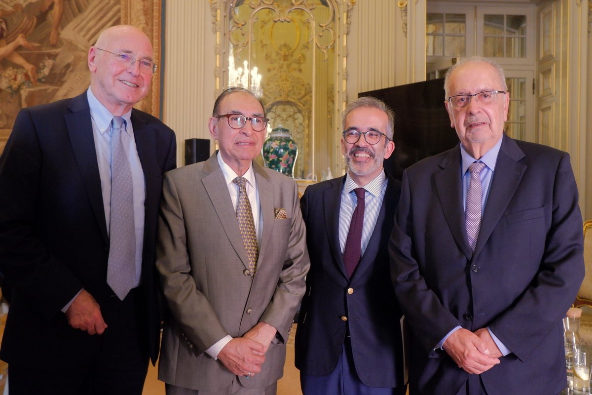 Instituto Diplomático tweet media