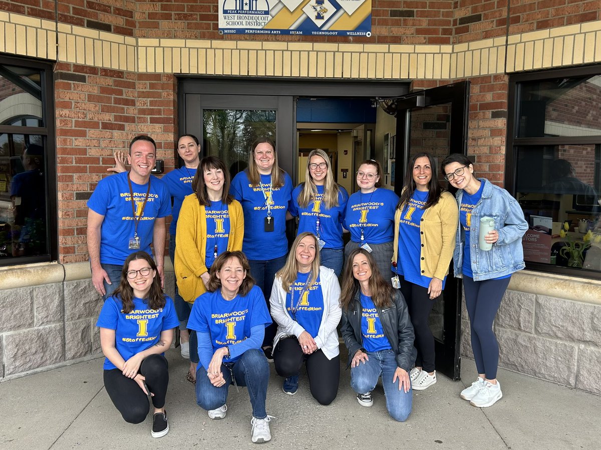 💛💙Our amazing crew at Briarwood sporting T-shirts from the PTSA to close Staff Appreciation week with a bang! @BrennaFarrell9 @msbonfanti_WI