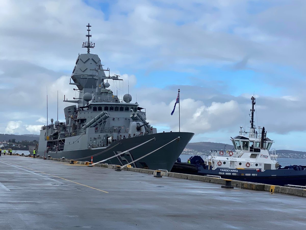 WarshipCam's tweet photo. Royal Australian Navy Anzac-class frigate HMAS Perth (FFH 157) in Hobart, Australia - May 10, 2024 #hmasperth #ffh157
SRC: FB- Shipspotting-Australasia https://t.co/Yrm8MyZtTu