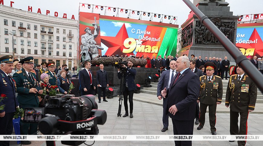 President Aleksandr #Lukashenko during the ceremony held on 9 May to lay wreaths and flowers at the Victory Monument

❗️We should do everything to prevent World War Three. Otherwise, a nuclear  apocalypse will be unavoidable. All of us have to unite for this purpose❗️
