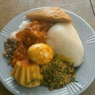 Finally lunch has entered. Help me thank God.