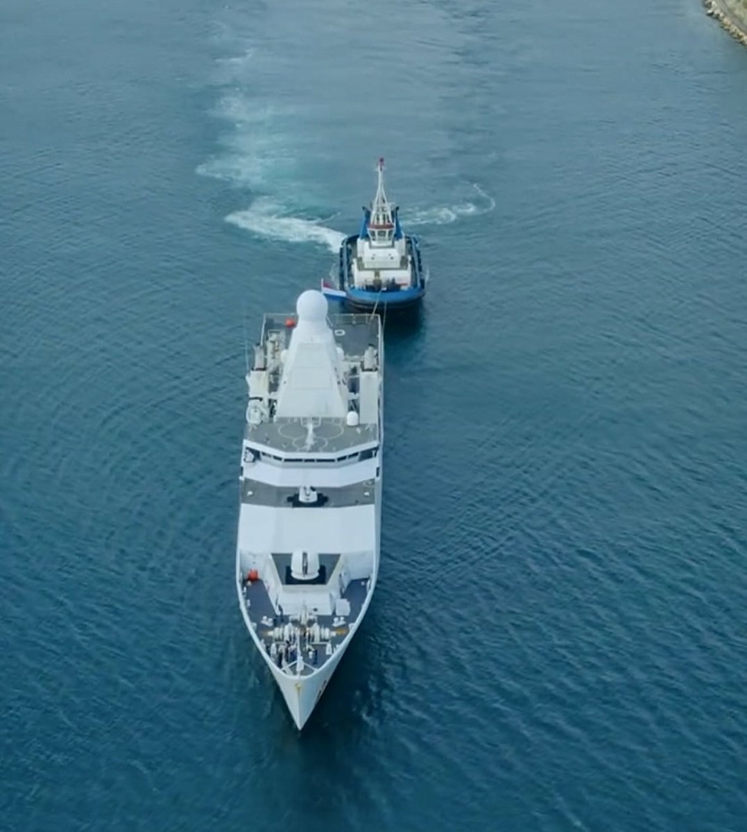 WarshipCam's tweet photo. Royal Netherlands Navy Holland-class offshore patrol vessel HNLMS Groningen (P843) coming into Curaçao - May 9, 2024 #hnlmsgroningen #p843
SRC: FB- Defensie Carabisch Gebied https://t.co/Bhnj7oEkAx