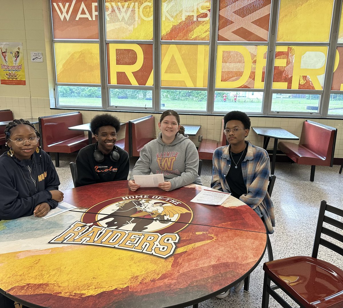 Final day of filming our “Welcome to @WarwickRaiders” mini 🎥 clips. Today’s piece even included a live Q&A from students at @BTWashingtonMS. Can’t wait to share the final cut! @Adkinson_NBCT @CMarcolini1