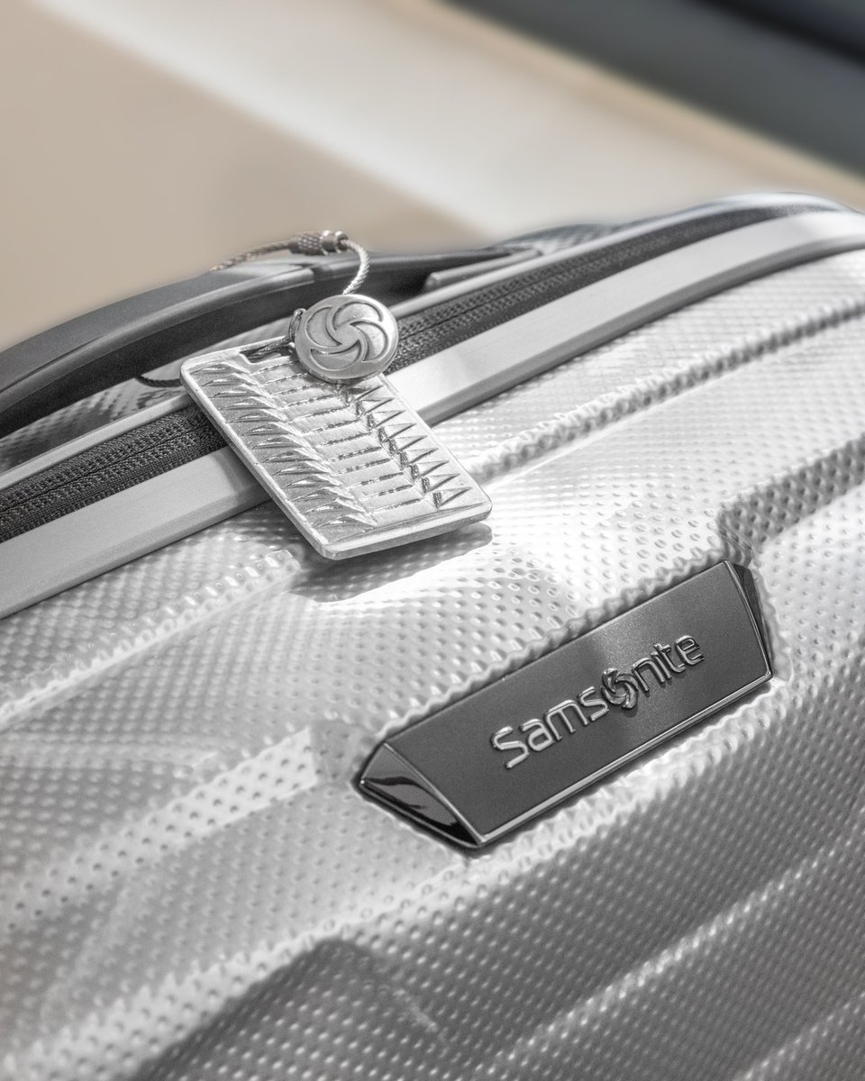 Blending cutting-edge technology with classic style. #Samsonite #SamsoniteIndia #Proxis