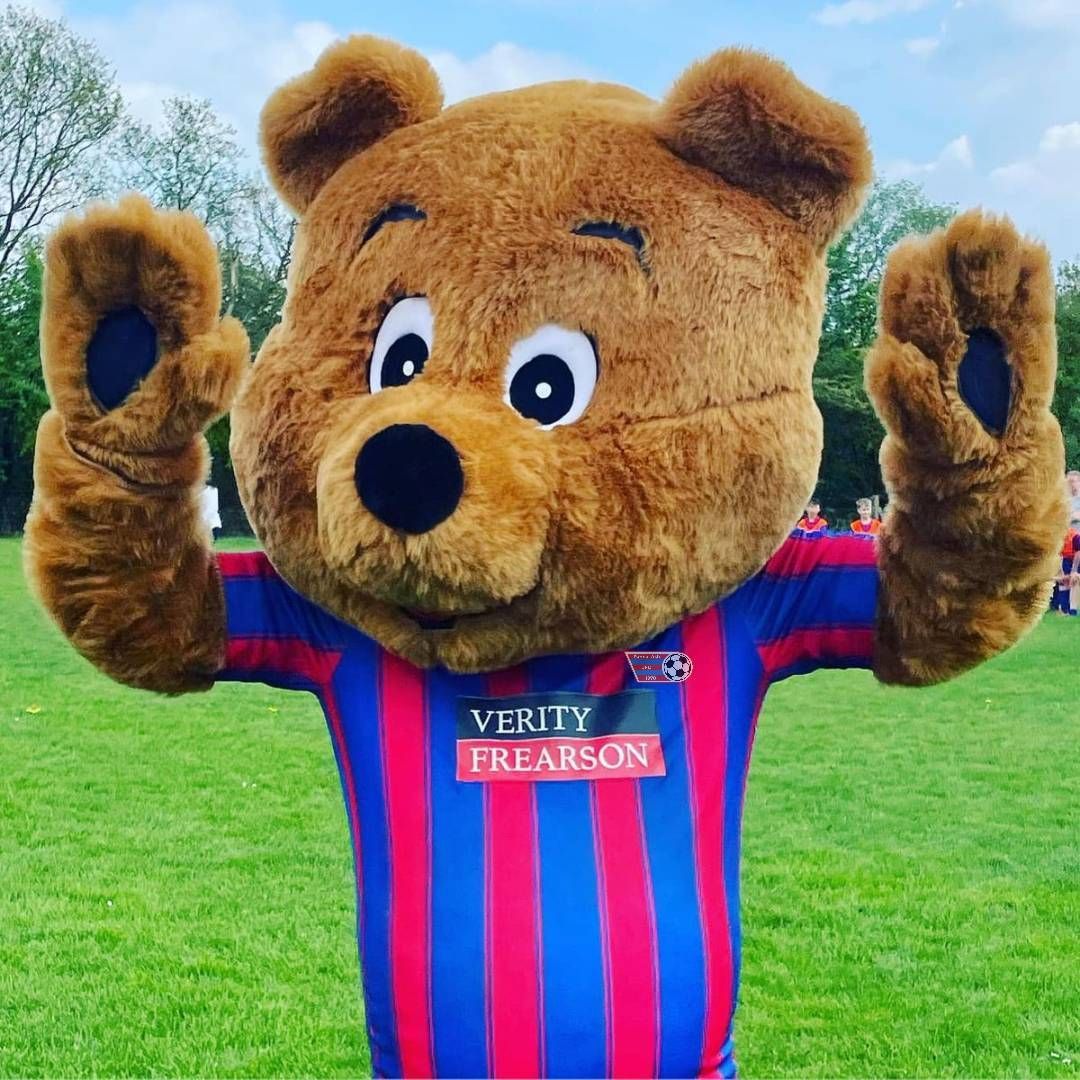 ⚽ We're really looking forward to Pannal Ash Junior Football Club Trophy Day tomorrow! 🍔 There's a BBQ, bouncy castle & bar! 🍻 📅 Saturday 11th May 10-5 Almsford Paying Fields. 😄 Come along & join in the fun! #harrogate #pannalashjfc #theharrogateagent #proudsponsor #football