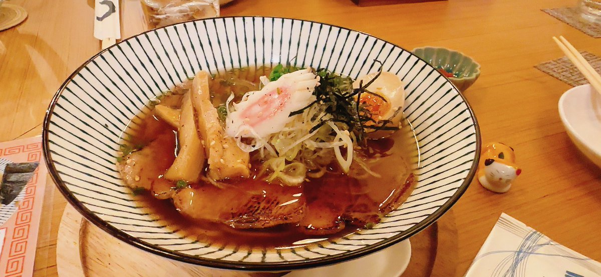 THAI1234_'s tweet photo. 黒豚チャーシューメン

#sukhumvit23
#居酒屋
#Izakaya
#羅豚里
#lovely https://t.co/vZg4YU0cCE