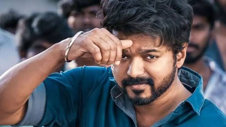 Be in Releases or Re Releases This man has got his BOXOFFICE potential in Next Level 🔥 He shouldn’t miss Cinema Industry. #Leo with Avg Talk Beats #Jailer in Tamil Nadu #Ghilli Beats #LaalSalam Evident To be a Big Star in Tamil Nadu #ThalapathyVijay𓃵 👉 @tollymasti