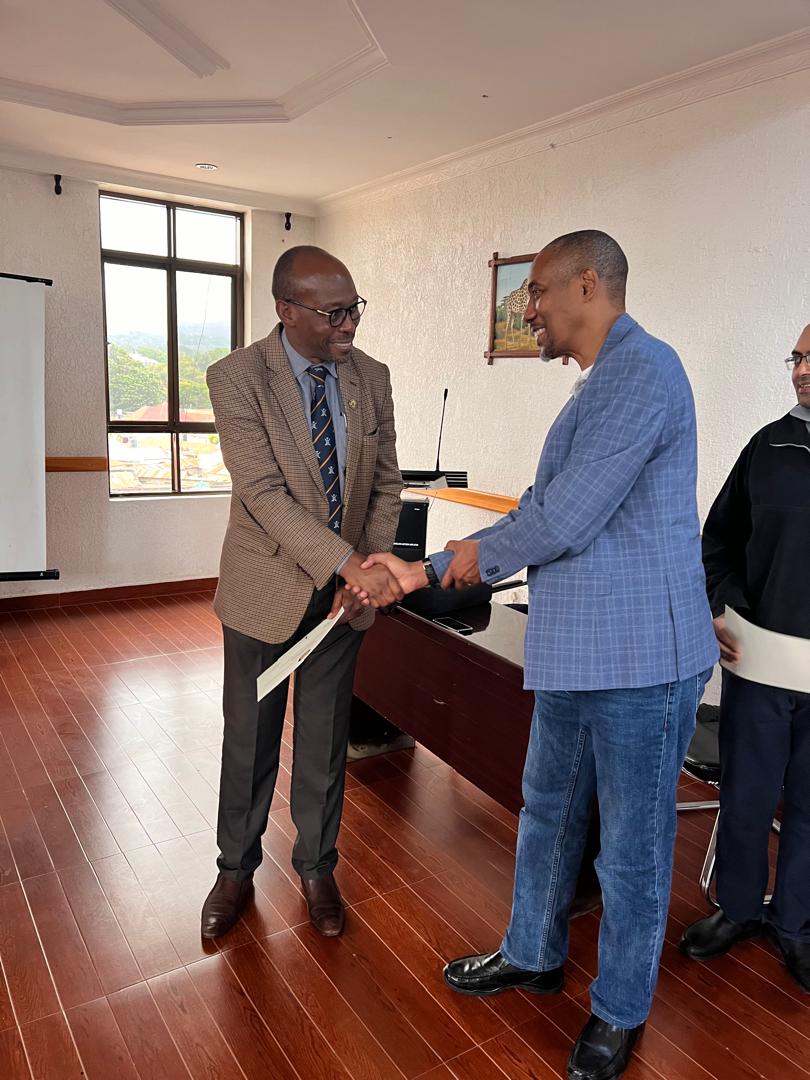 Thrilled to conclude a 3-day ToT workshop in Arusha, thanks to @Smiletrain's support! Participants received certificates from COSECSA reps after interactive and engaging sessions. Empowering healthcare professionals for brighter future of surgical education! #Training #SmileTrain