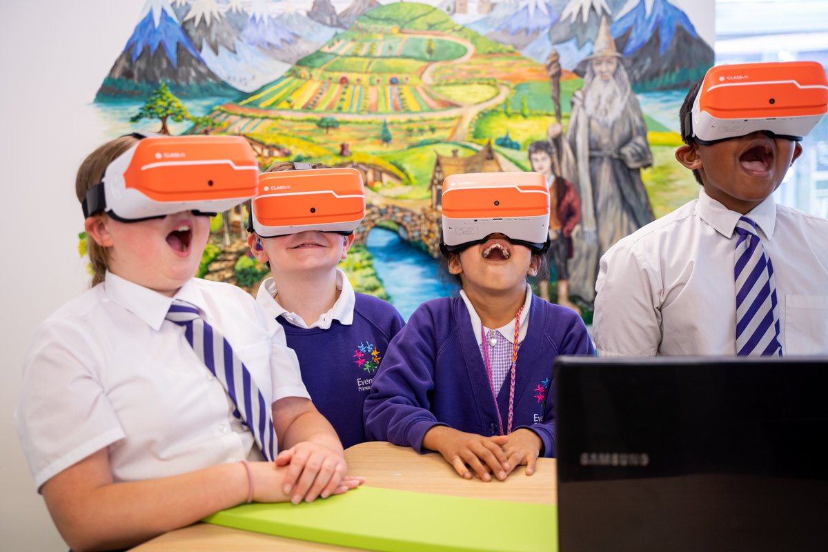 We are recruiting! If you are a teacher who is passionate about driving the use of technology in the classroom read on: mynewterm.com/jobs/792445296…
Deadline: 14th June
Salary: £45,000.00 - £55,000.00

#digitalteacher #digitalinnovation #digitallead