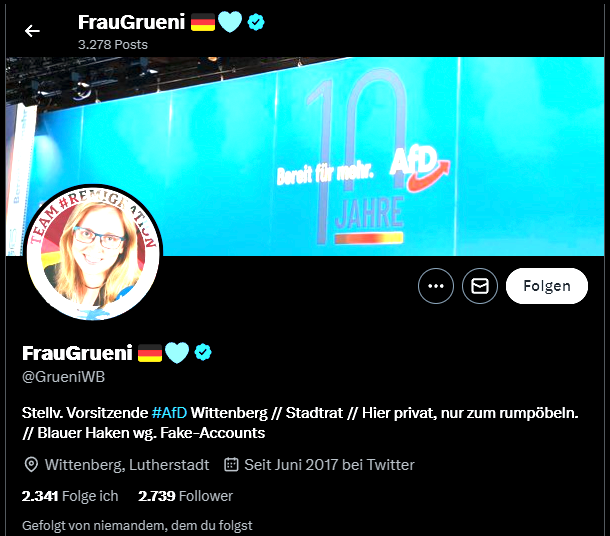 #Blockempfehlung

Grund: #ekelhafd-es Remigrationsteammitglied! 'Grueni WB' pöbelt auf X nur herum & erkennt einen Fake-Account, wenn man keinen blauen Haken hat. Man muss nicht selbst dämlich sein, oder?🤦 Einfach fragen!