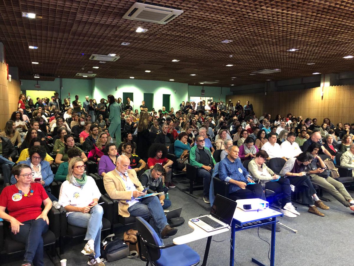 Assembleia de greve da Apufsc, agora na UFSC