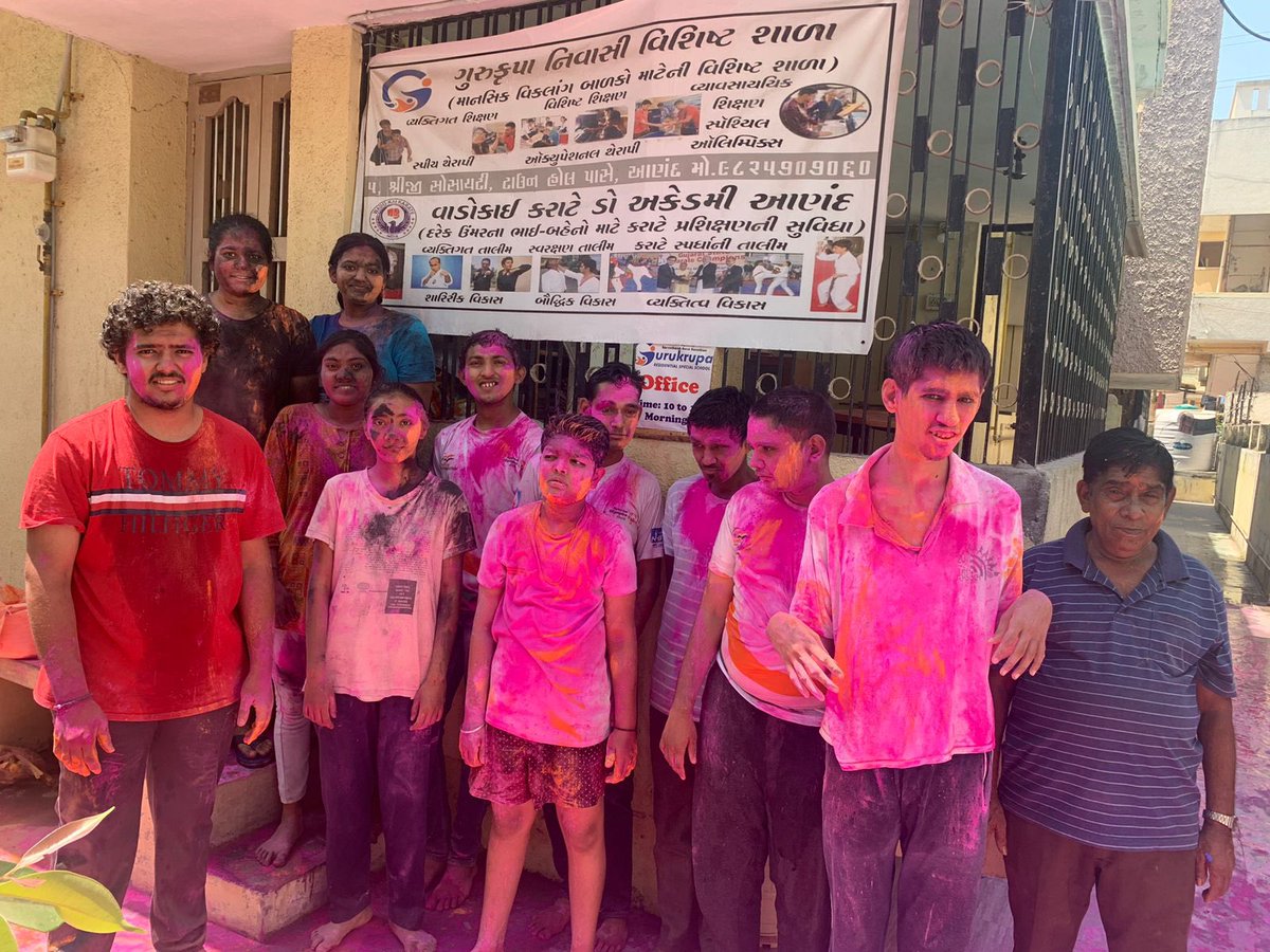 Flashback to the incredible moments of unity and joy at our Unified Holi celebration in Anand, Gujarat! 🎉💖 #FlashbackFriday #SpecialOlympicsBharat #InclusionInAction