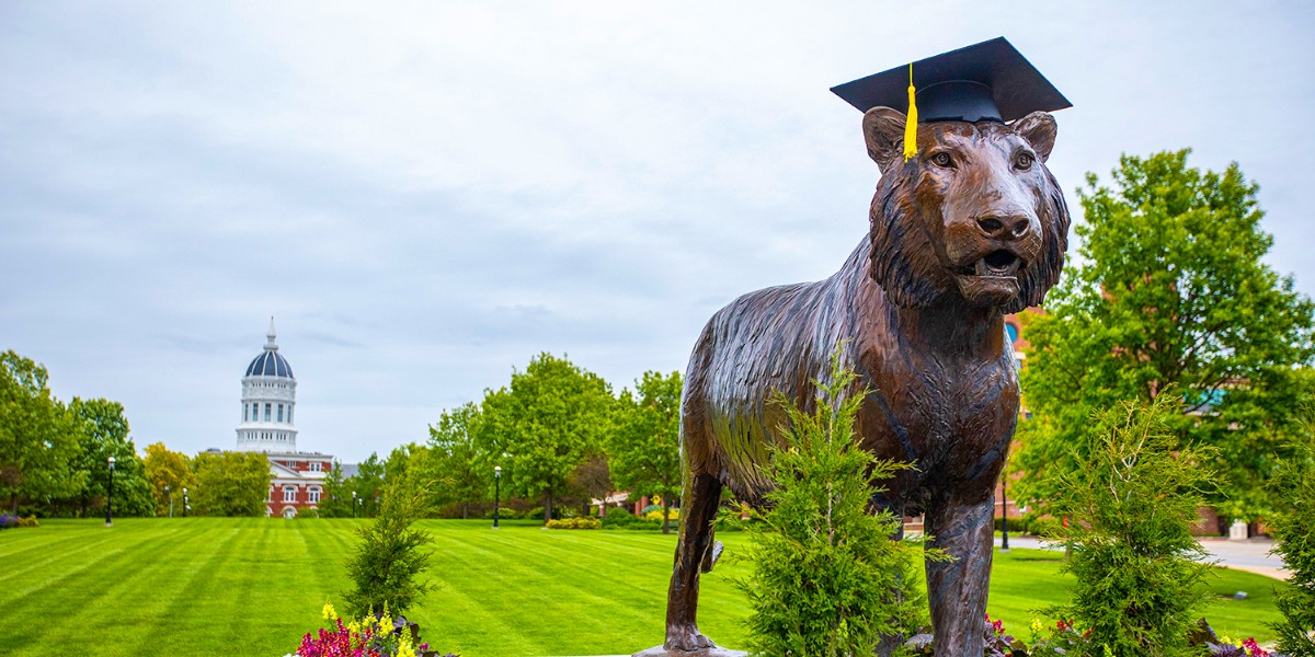 Over the next three days, more than 5,000 students will receive their degrees during #Mizzou's graduation ceremonies. The complete schedule and live stream links are listed here: brnw.ch/21wJEzF