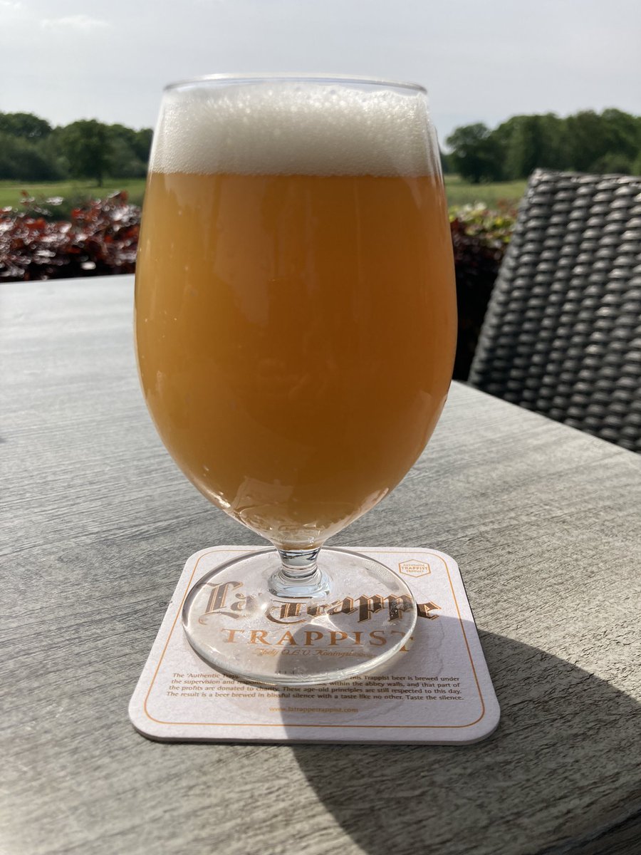 Harry_Herrie's tweet photo. Mooi en nuttig initiatief. En het levert ook nog een heerlijk biertje op 😜#Oerbleij #Afferden https://t.co/AfVemjwbpr