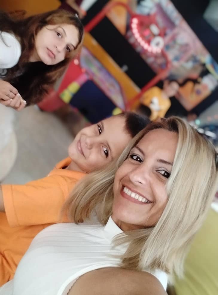 OnureH's tweet photo. Una madre es aquella que puede tomar el lugar de todos, pero nadie puede tomar el lugar de ella.
#FelizDiadelaMadre https://t.co/lMcunPufWy
