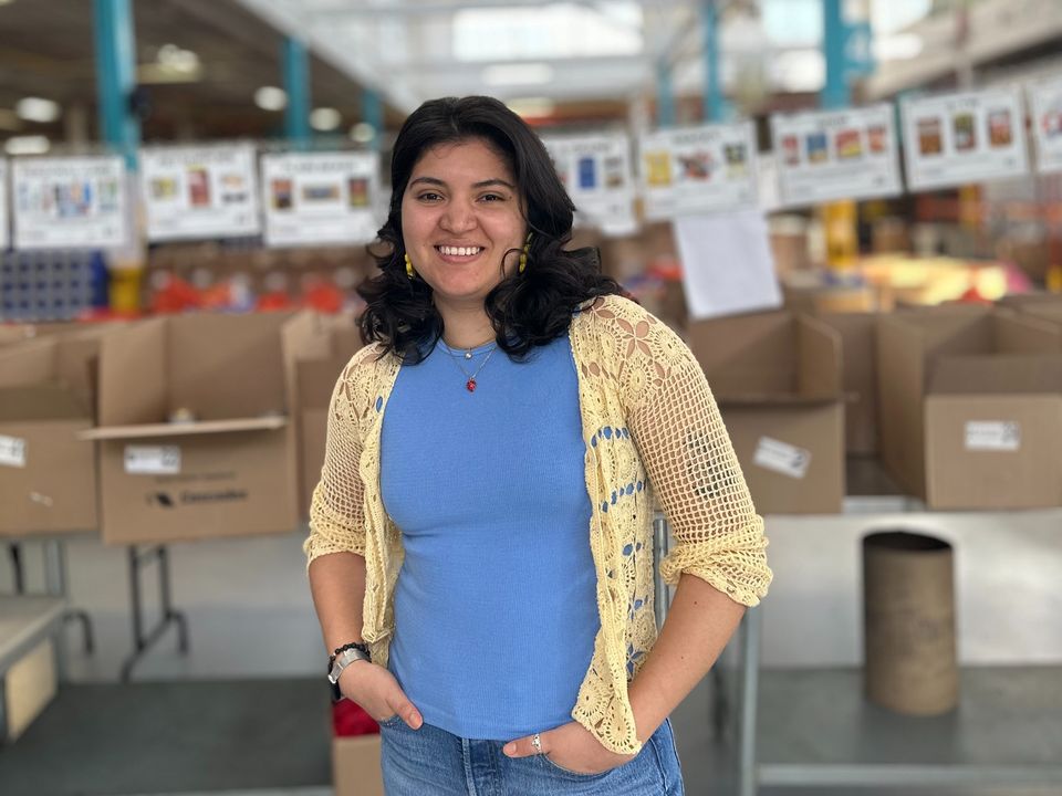 Maria is one of our Program Support Coordinators at #DailyBreadTO. She assists our network of 132 member agencies & 207 food #programs each day & onboards new programs so that they can better provide emergency #foodaccess to those they serve. Thank you, Maria 💛 #MeetTheTeam