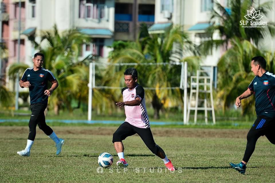 8 Mei - Perlawanan Persahabatan Bola Sepak antara KD PENDEKAR dan Markas Angkatan Bersama.

FT: KD PENDEKAR 1 - 1 Markas Angkatan Bersama

#GeInteUppKrigarre #CobraWarriors