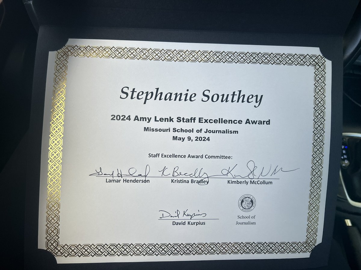 Stephanie tweet media