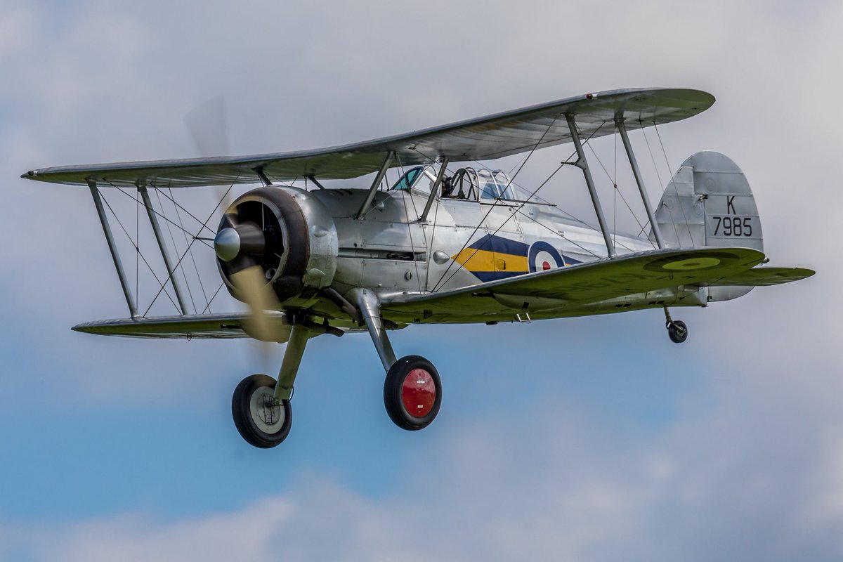 One of my favourite aircraft in the collection, the Gloster Gladiator Mk. I N8032 in its ‘Cobber’ Kain 73 squadron markings K7985, expertly piloted by Head Engineer and pilot Jean-Michel Munn at last year’s Season Premier: King & Country Airshow…⁦@ShuttleworthTru⁩ #AvGeek