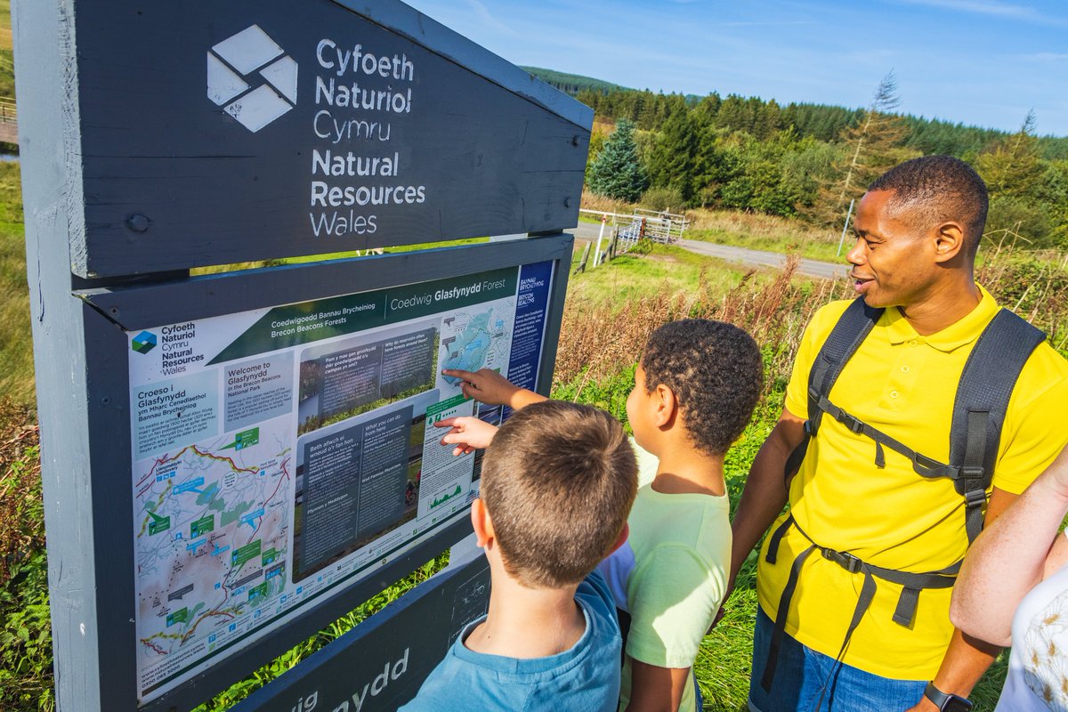 Plan where to #WalkThisMay 🗺️🚶

Online and on site, we provide all the information you need to pick a walking trail that’s right for you, and all our trails are waymarked so you won’t get lost. 🧵

#WalesByTrails #MagicOfWalking #Try20 #NationalWalkingMonth