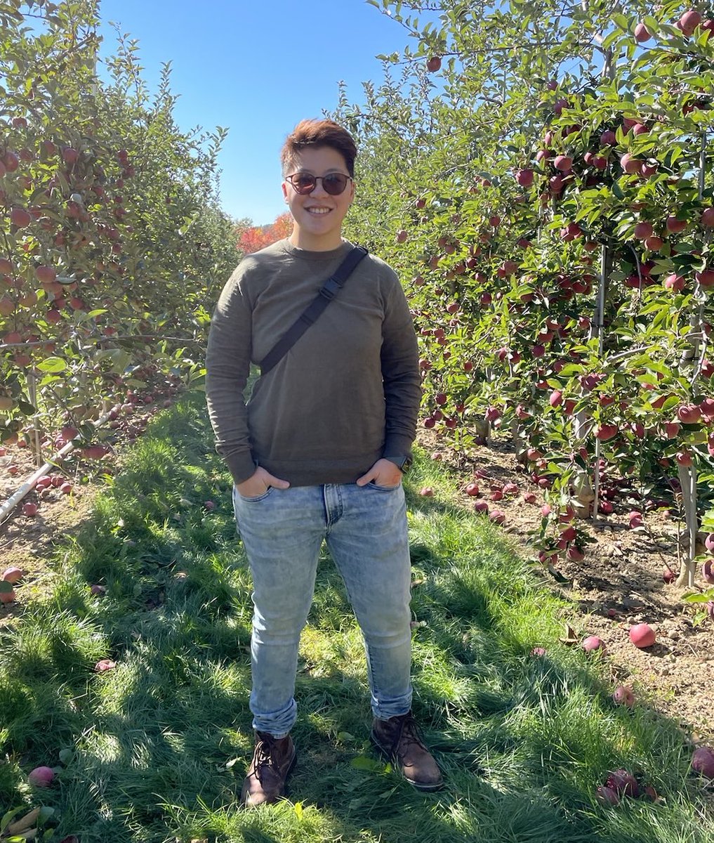 Adriana Tomic (@tomicadriana) on Twitter photo ⚛️A new elementary particle has joined the Atomic Lab - <a href="/StephPHao/">Stephanie Hao</a> 🎓 As a #PhD student, Steph will pioneer #AI approaches to unlock the mysteries of human vaccine responses. Why do some people have stronger and more durable immunity? Steph's on the case!💻🤖💡Known for her ⚛️A new elementary particle has joined the Atomic Lab - <a href="/StephPHao/">Stephanie Hao</a> 🎓 As a #PhD student, Steph will pioneer #AI approaches to unlock the mysteries of human vaccine responses. Why do some people have stronger and more durable immunity? Steph's on the case!💻🤖💡Known for her