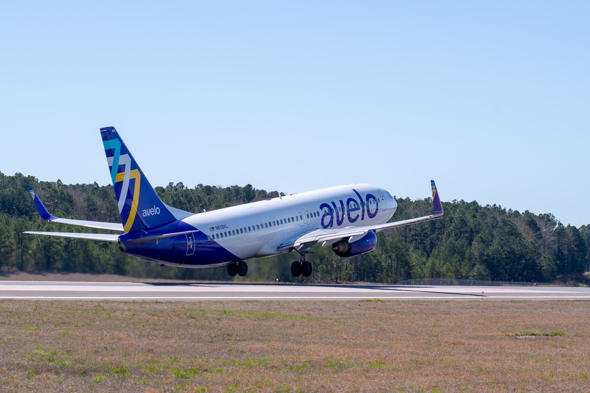 Time to head to Albany, NY! ✈️ Today @AveloAir launches its newest nonstop flight between RDU and @AlbanyAirport (ALB), finally connecting New York and North Carolina’s state capitals. Flights run Mondays and Fridays. Tickets are on sale now at AveloAir.com!