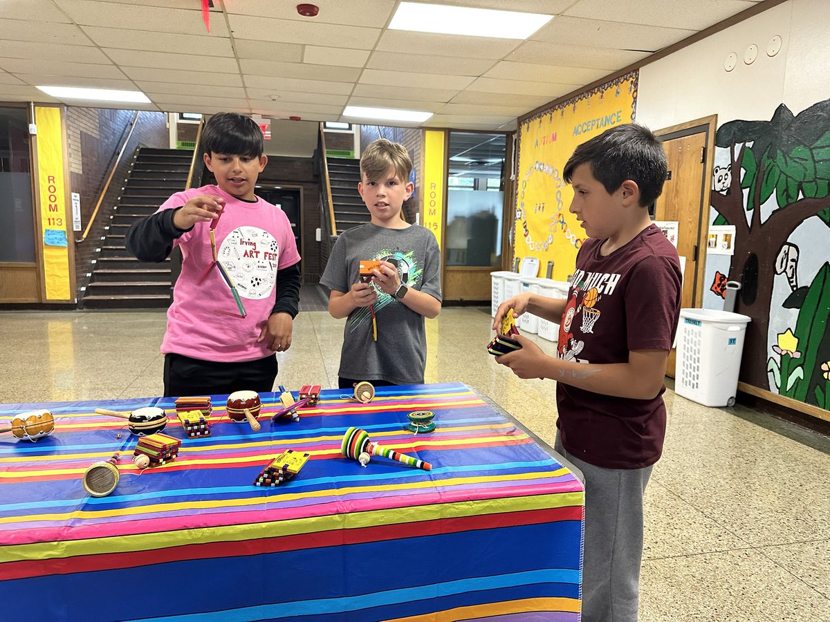 Maestra Zaragoza tweet media