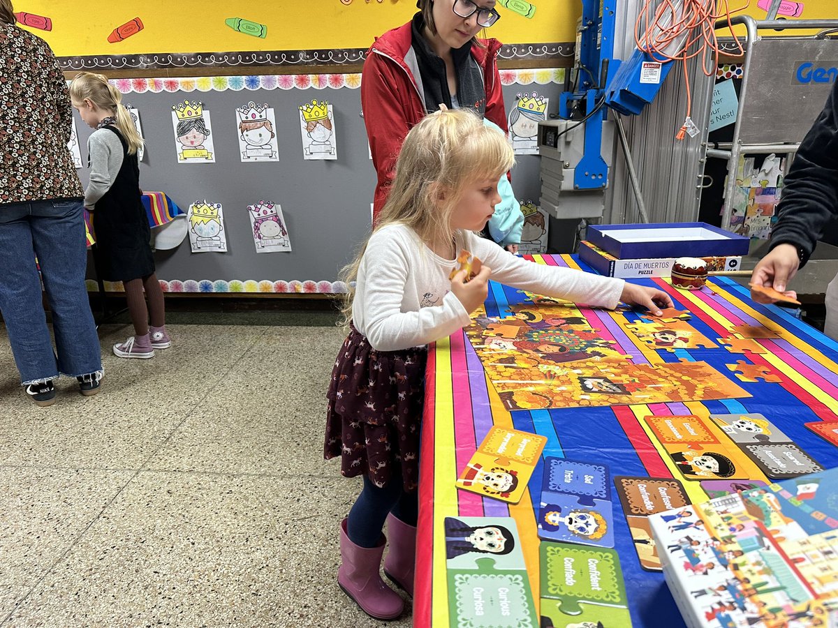 Maestra Zaragoza tweet media