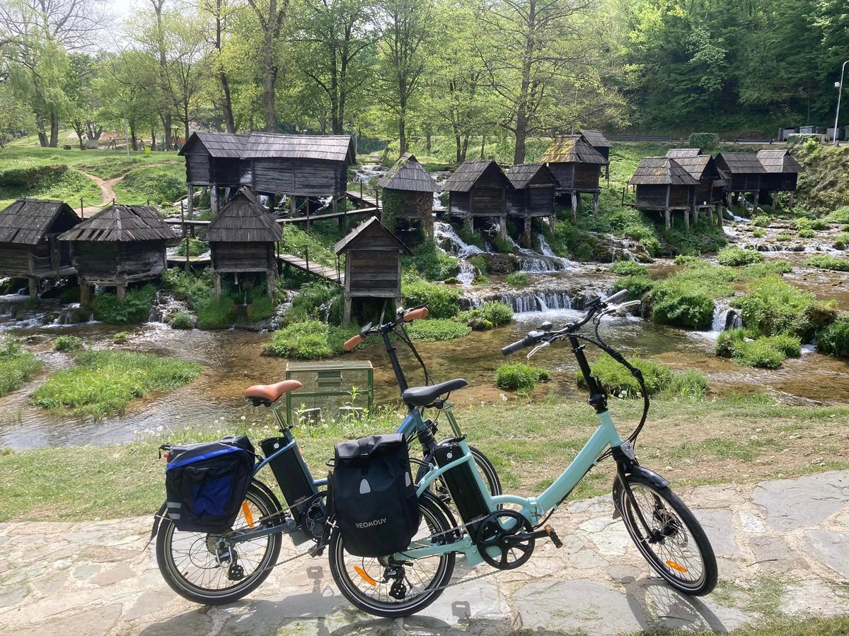 Our Juicy Compact + folding bikes are being put through their paces by our friends, the Rural Roamers. You can check out their adventures here - buff.ly/3QDdfH0 

Here they are photographed at the Watermills of Jajce in Bosnia and Herzegovina.