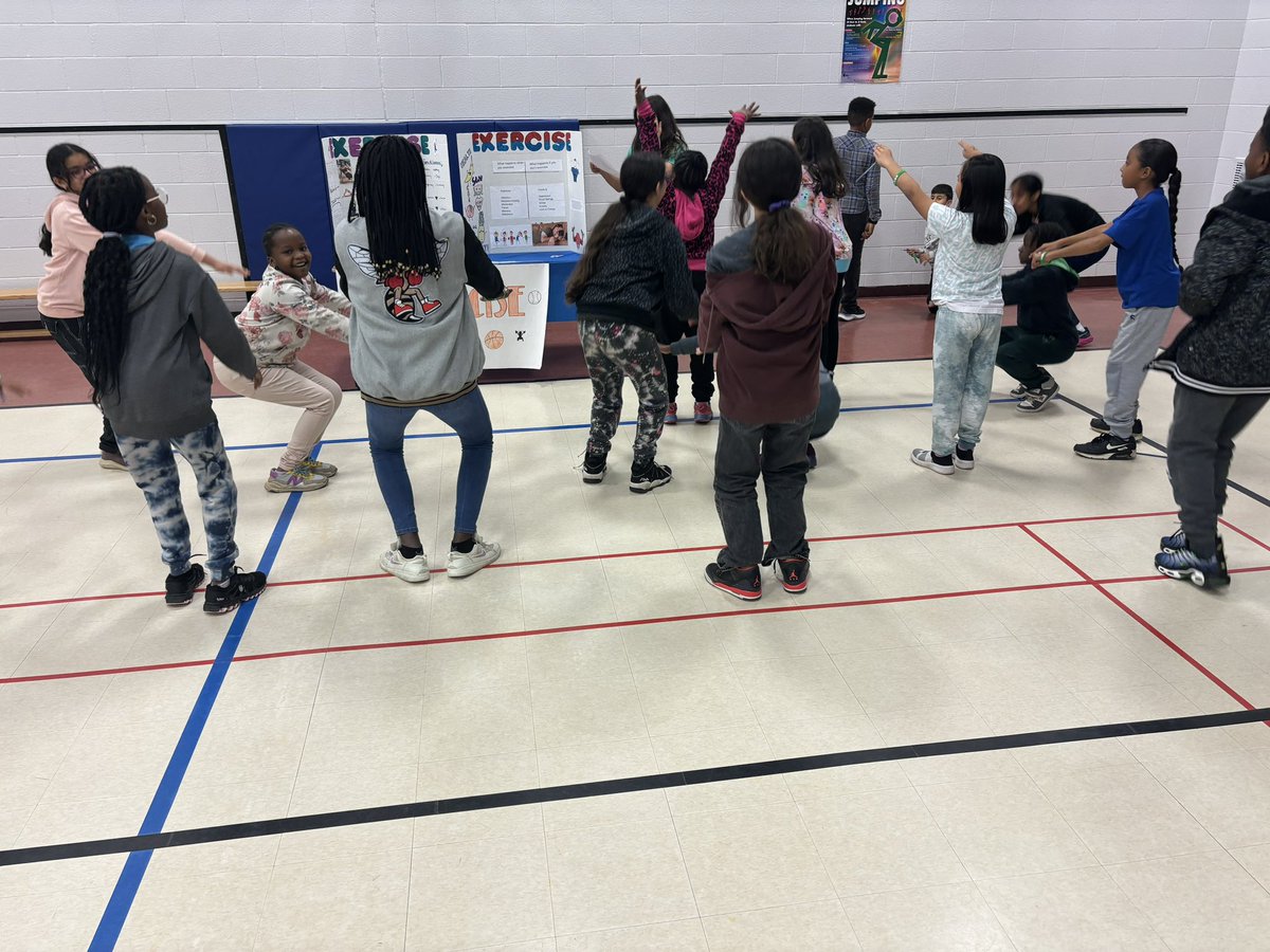 therealmrgalati's tweet photo. First Ever Mental Health Expo. Students had the opportunity to learn about the importance of nutrition, mindset, sleep, social and exercise. @HCMaltonDPCDSB https://t.co/Gy88iroZ3t