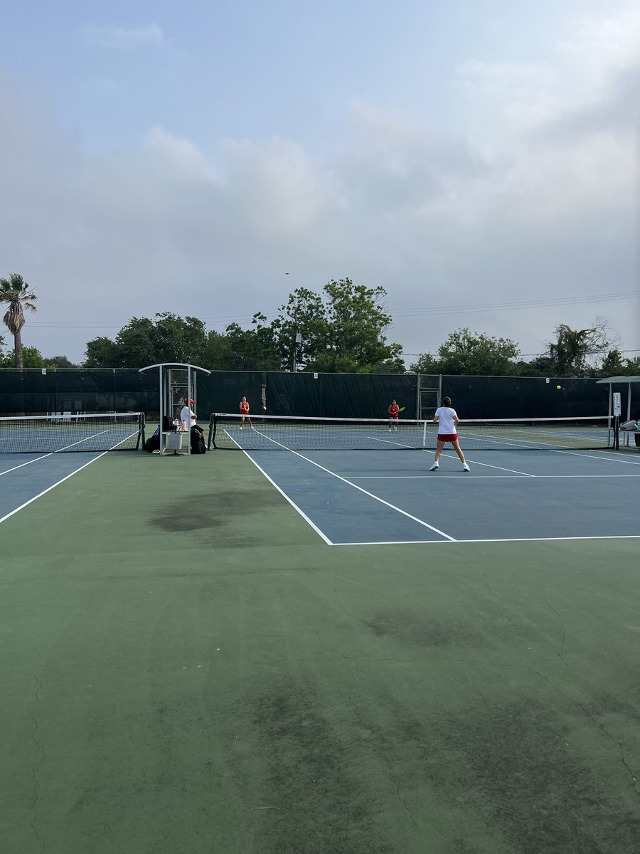 Regional tennis tournament is underway in Corpus Christi this morning! @BMar1842 @DavissonDustin @CCanyonTennis @cisdnews