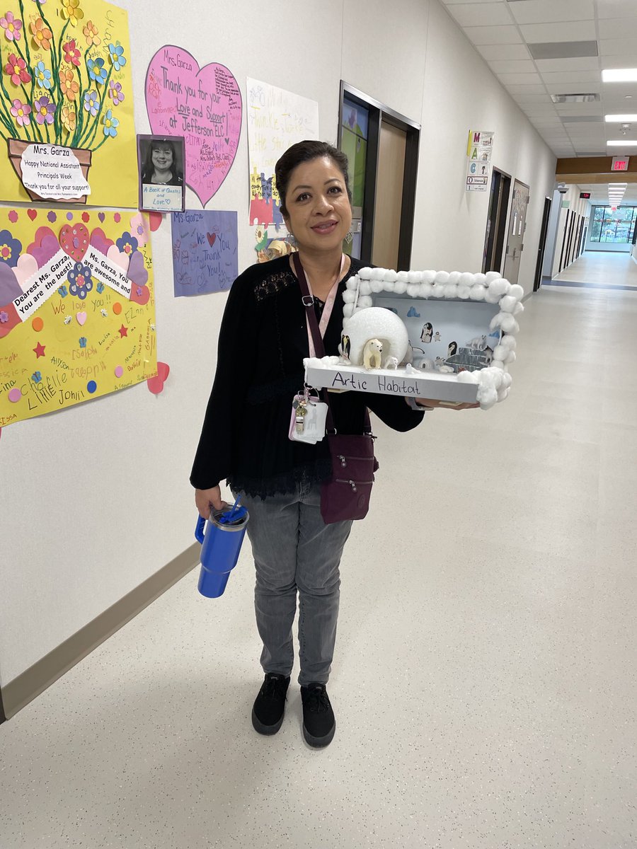 Beautiful work sharing the Artic Habitat! ⁦<a href="/Jefferson_ELC/">Jefferson ELC</a>⁩ we love to learn 💜 ⁦<a href="/AliefISD/">Alief ISD</a>⁩ ⁦<a href="/AliefPreK/">Alief Early Childhood</a>⁩