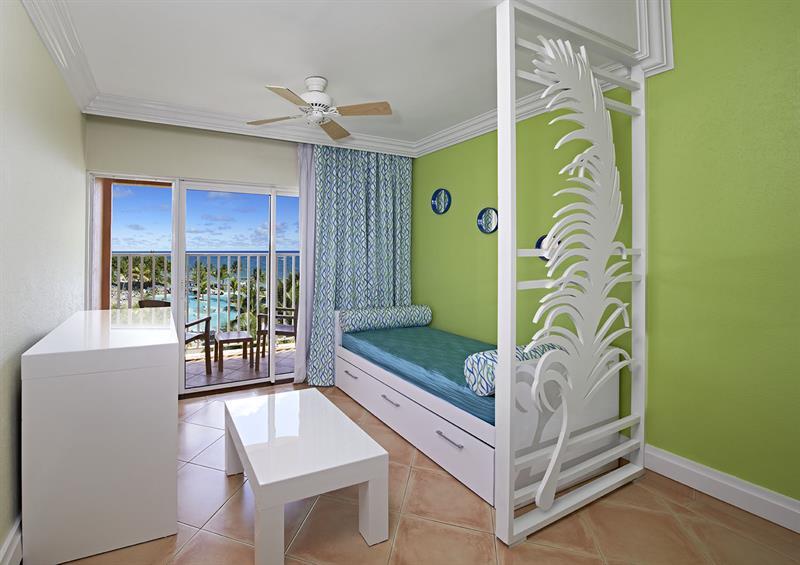 Select from one king bed and trundle twin beds OR two queens with sofa when you stay in Splash Premium Oceanview located on the third and fourth floor in the Splash wing! #coconutbay #cbaystlucia #cbay #cbayresort #hotelroom #accomodations #allinclusive