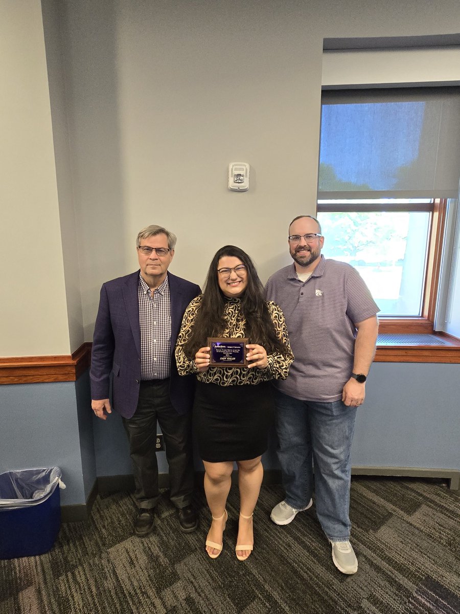 Chuck Rice (@cwrice) on Twitter photo Big day for <a href="/endylkailer/">Endy Kailer</a> from <a href="/smicrobial_ksu/">Soil Microbial Agroecology Lab</a> .She received the Brown Outstanding Graduate Student Teaching Award from the College of Ag and the Presidential Graduate Teaching Assistant. Congratulations to Endy. Big day for <a href="/endylkailer/">Endy Kailer</a> from <a href="/smicrobial_ksu/">Soil Microbial Agroecology Lab</a> .She received the Brown Outstanding Graduate Student Teaching Award from the College of Ag and the Presidential Graduate Teaching Assistant. Congratulations to Endy.