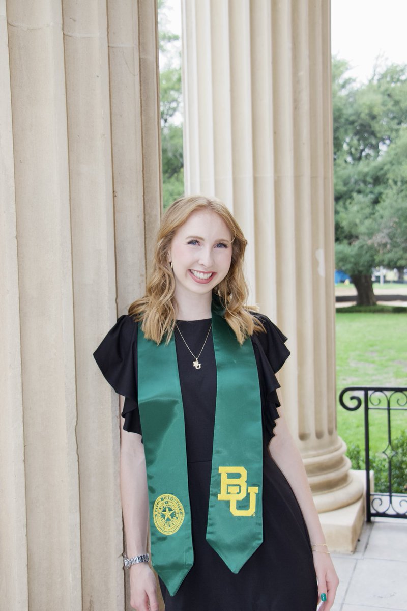 #BAYLORGRAD BU2024 @srobinson5 Congratulations ❤️💚💛🐻